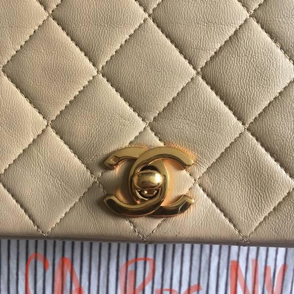 *SOLD* Chanel Full flap bag - Picture 3 of 8